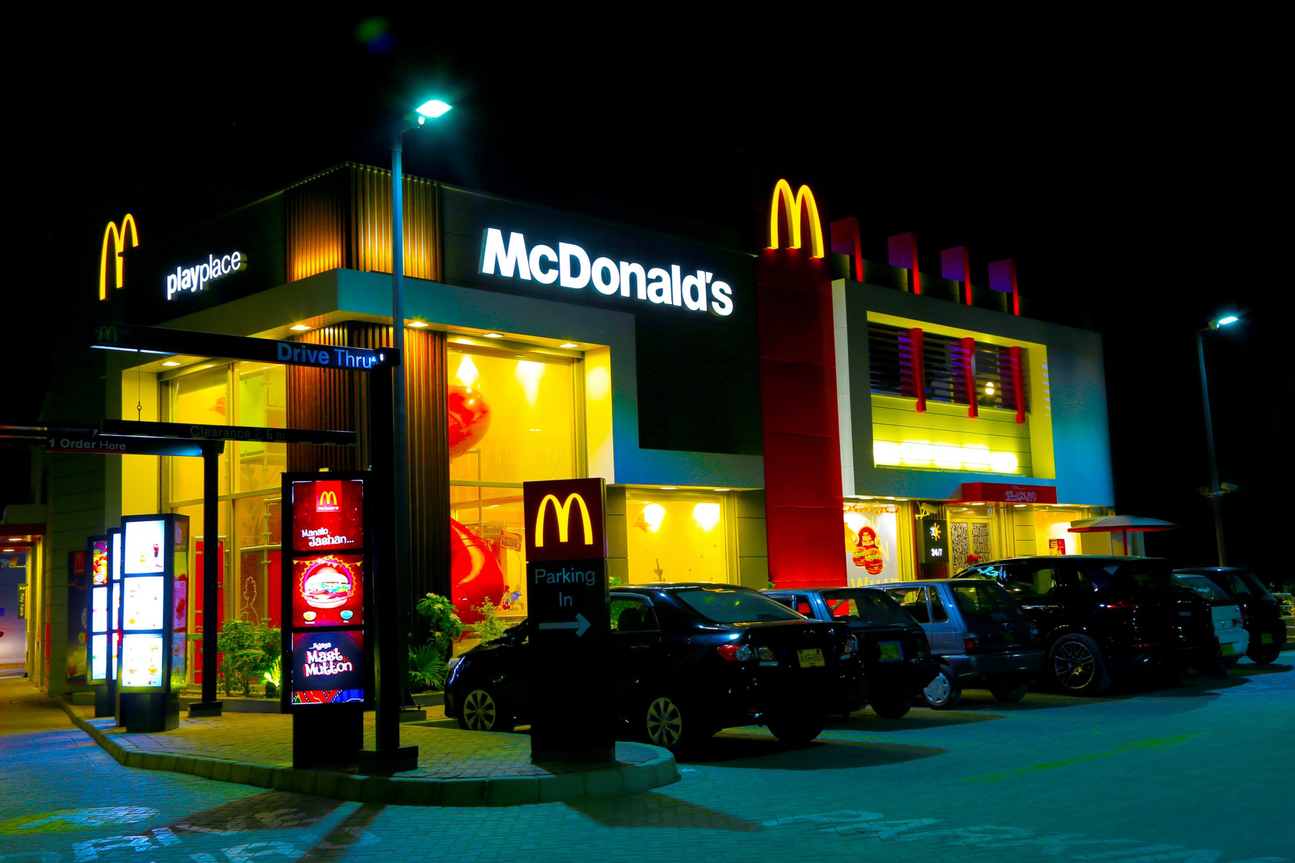 Jobs for Felons at McDonald’s – Is the Background Check Mandatory?